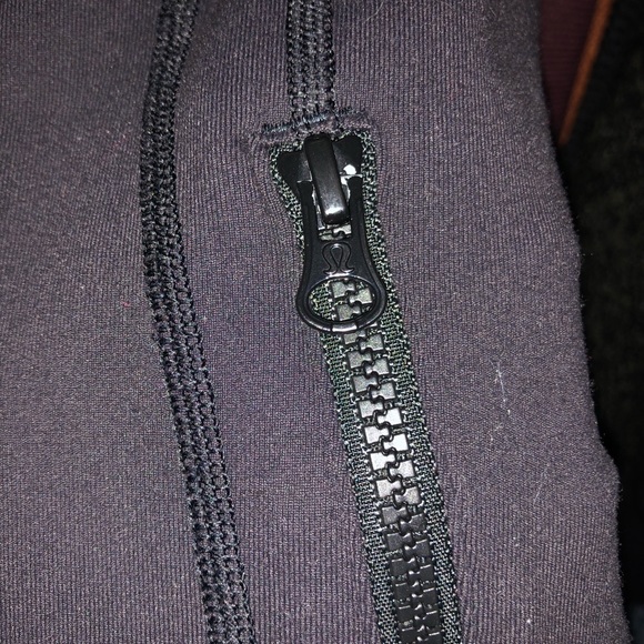 Lululemon Define Jacket*SOLD* - Picture 7 of 7